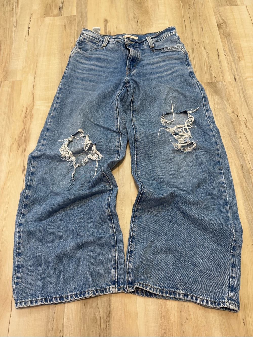 Women’s Levi’s Distressed ‘94 Baggy‎ Wide-Leg Blue Jeans